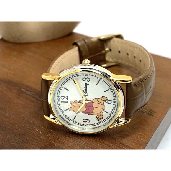 Disney Winnie the Pooh Womens Watch White Dial Quartz Brown Leather Band… - Picture 8 of 14